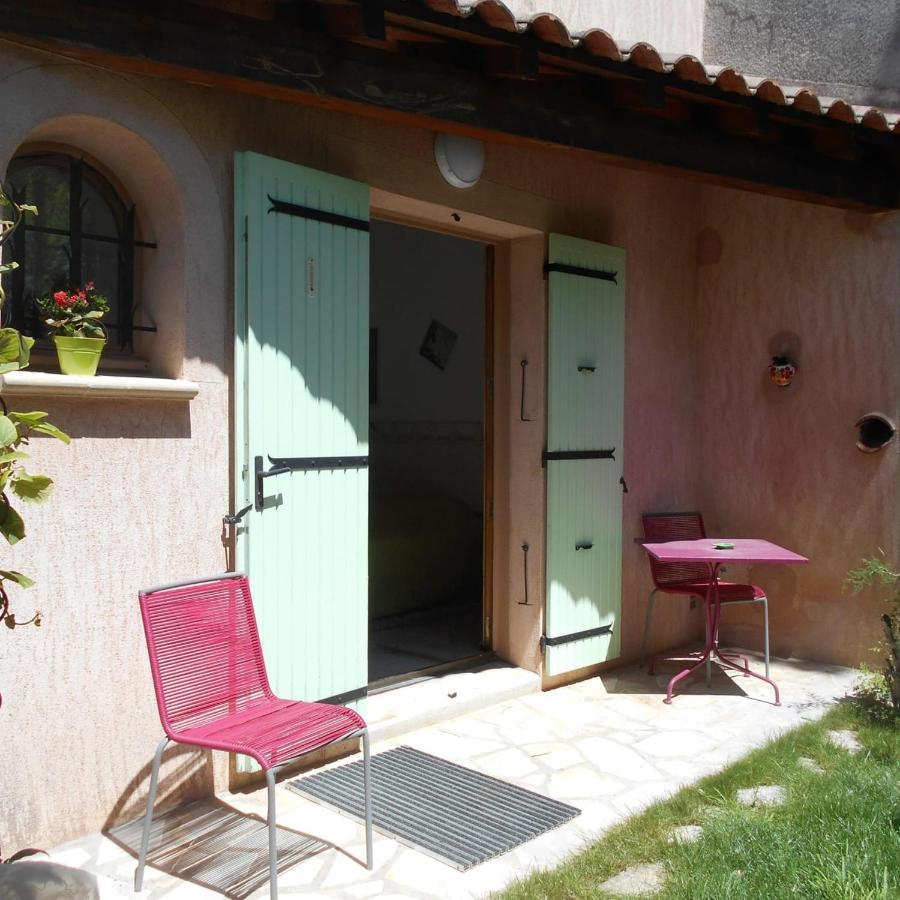 Louminai Donzère Exterior foto